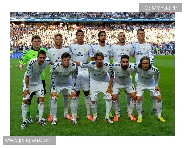 巴塞罗那与皇马决赛巅峰对决谁将捧起冠军奖杯的荣耀