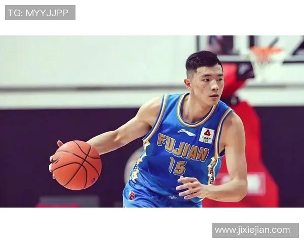 陈林坚：从篮球新星到职业生涯巅峰的奋斗历程与成长故事